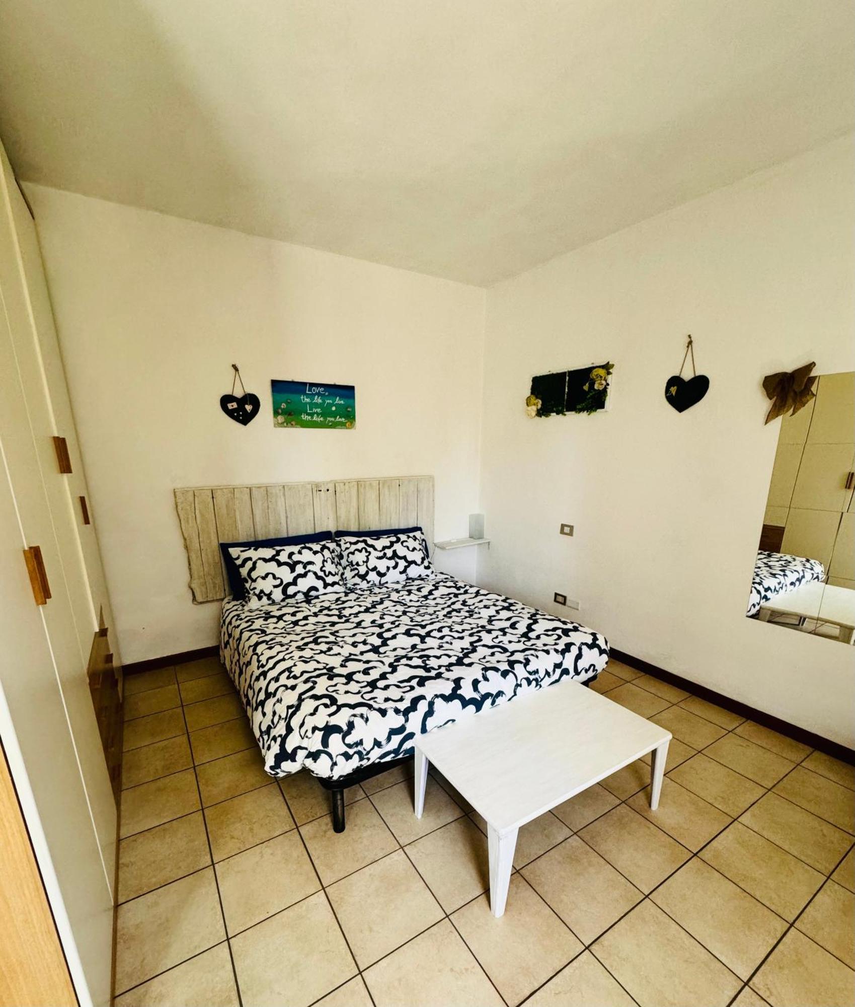 Apartament Casa Nonna Elide Besozzo Zewnętrze zdjęcie